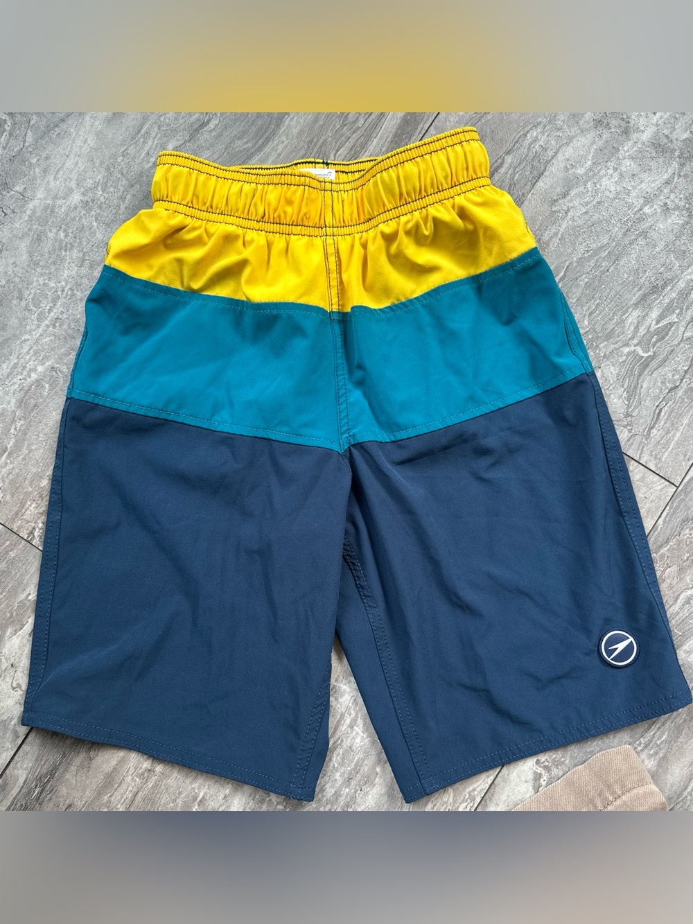 Speedo Boys' Colorblock Swim Shorts in Yellow, Teal & Navy 0005